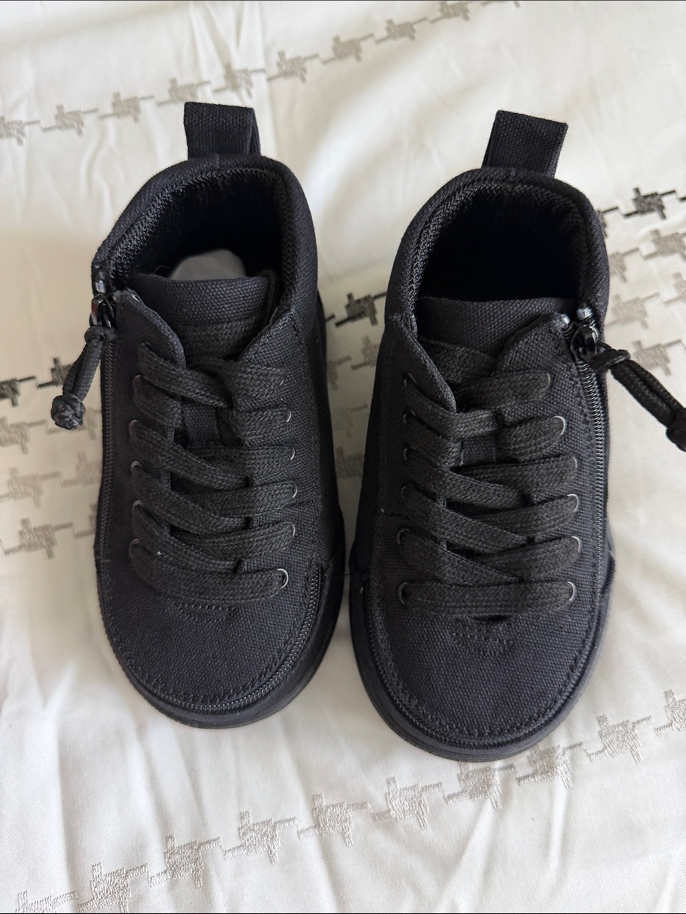 BILLY XTRA XTRA WIDE
 Kids Black High-Top Sneakers - Picture 2 of 4